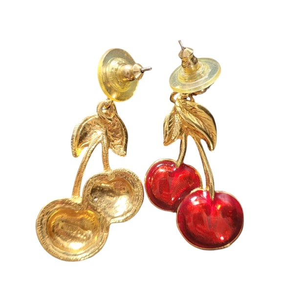 Adorable Vintage Cherry Earrings - Picture 2 of 3